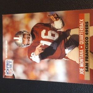 Sports collectible cards